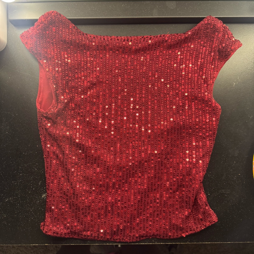 Red Sequin Short-Sleeve Women's Top
